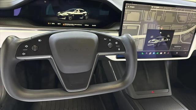 2022 Tesla Model S Plaid Tri Motor All-Wheel Drive