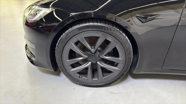 2022 Tesla Model S Plaid Tri Motor All-Wheel Drive