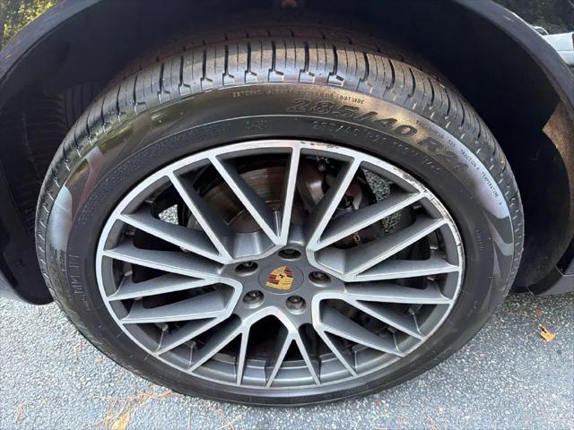 2020 Porsche Cayenne Cayenne