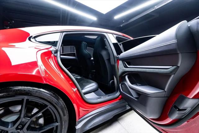2023 Porsche Taycan GTS