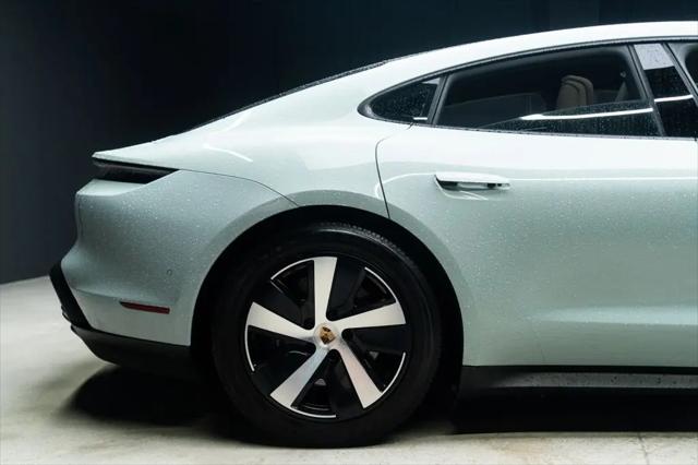 2025 Porsche Taycan Taycan