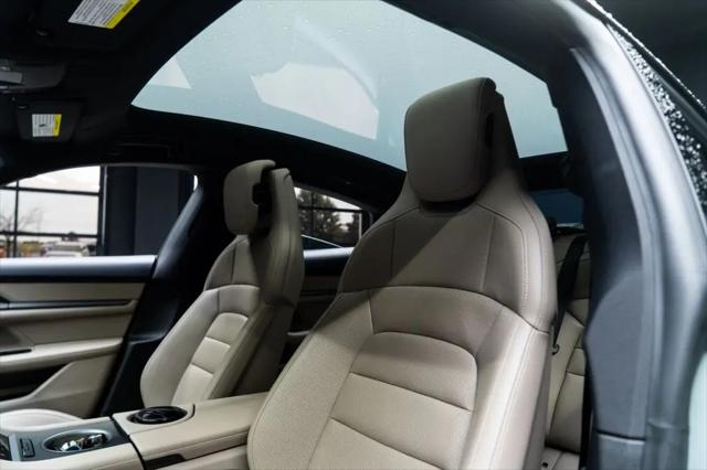 2025 Porsche Taycan Taycan