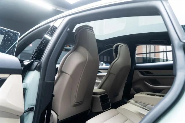 2025 Porsche Taycan Taycan