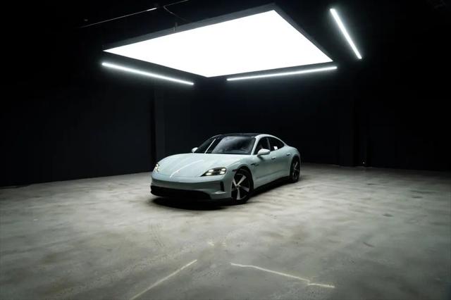 2025 Porsche Taycan Taycan