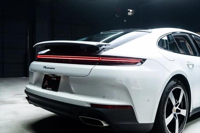 2025 Porsche Panamera Panamera