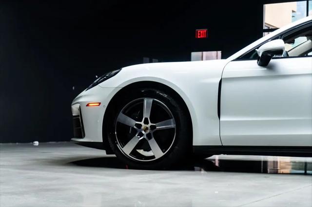 2025 Porsche Panamera Panamera