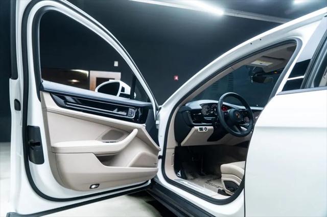 2025 Porsche Panamera Panamera