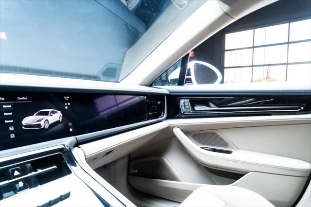 2025 Porsche Panamera Panamera