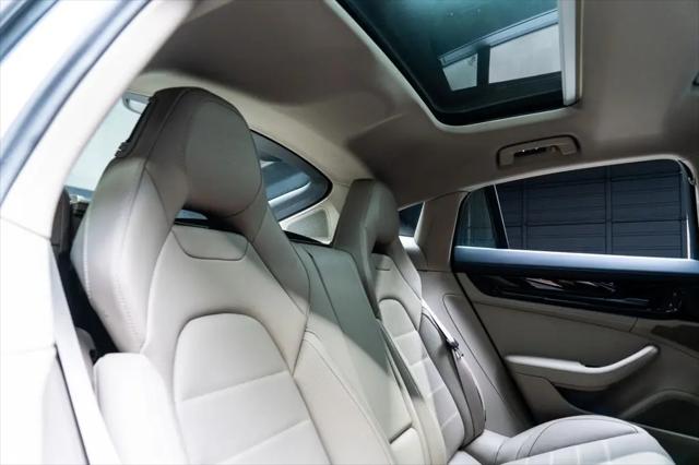 2025 Porsche Panamera Panamera
