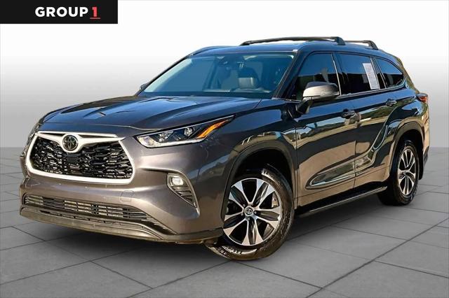 2021 Toyota Highlander XLE for sale in Tulsa, OK