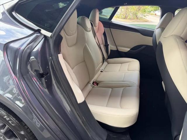 2022 Tesla Model S Dual Motor All-Wheel Drive