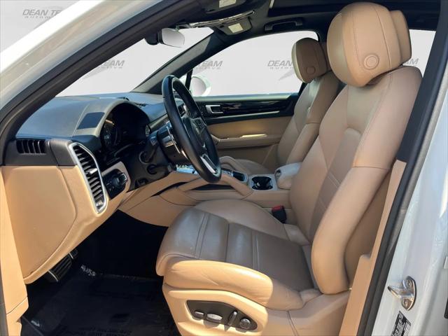 2022 Porsche Cayenne S