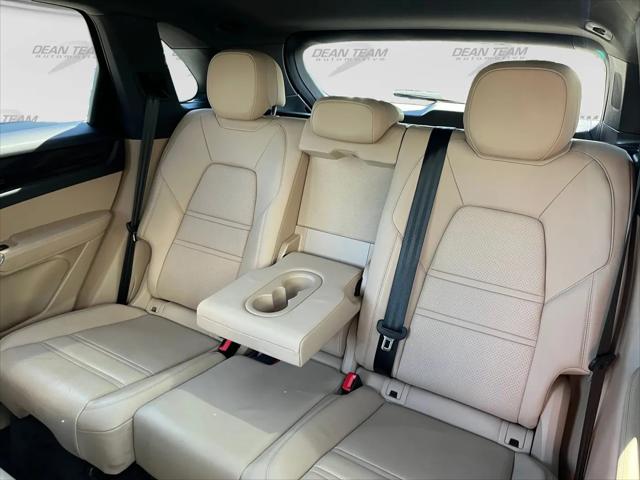 2022 Porsche Cayenne S