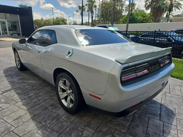 2021 Dodge Challenger SXT