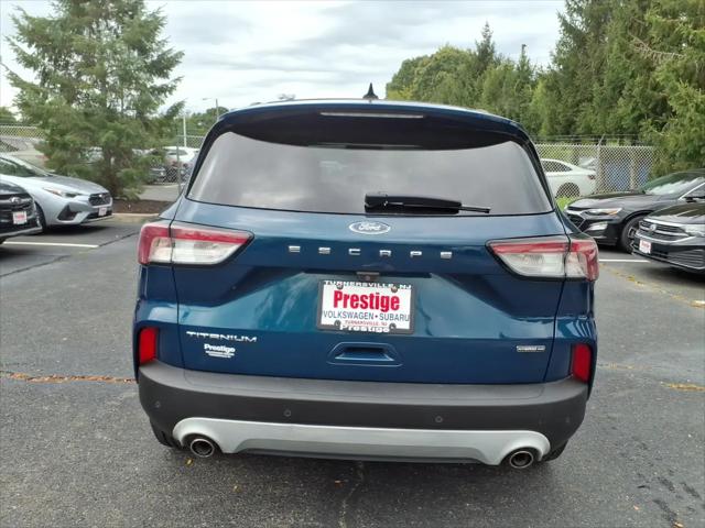 2020 Ford Escape Titanium Hybrid