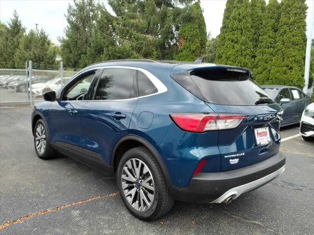 2020 Ford Escape Titanium Hybrid