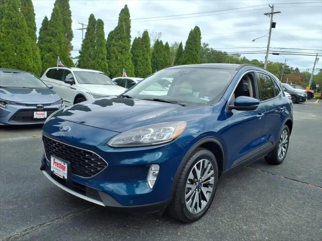 2020 Ford Escape Titanium Hybrid