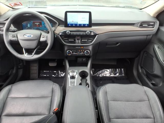 2020 Ford Escape Titanium Hybrid