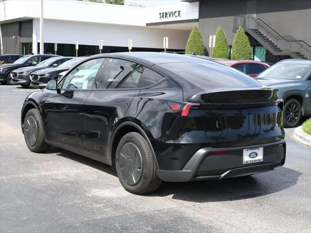 2026 Tesla Model Y Premium Rear-Wheel Drive
