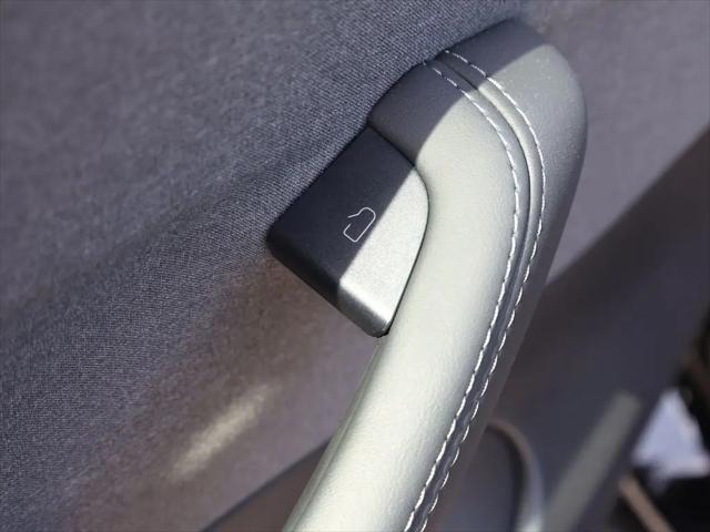 2026 Tesla Model Y Premium Rear-Wheel Drive