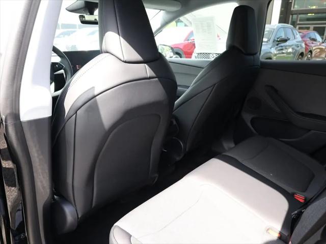 2026 Tesla Model Y Premium Rear-Wheel Drive