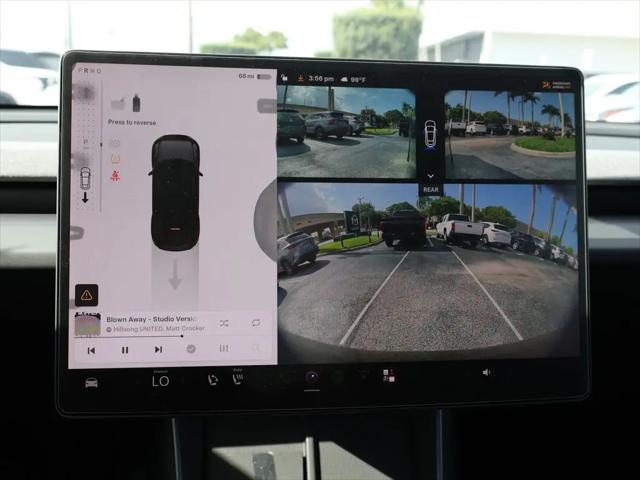 2026 Tesla Model Y Premium Rear-Wheel Drive