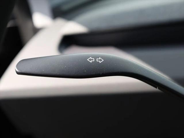 2026 Tesla Model Y Premium Rear-Wheel Drive