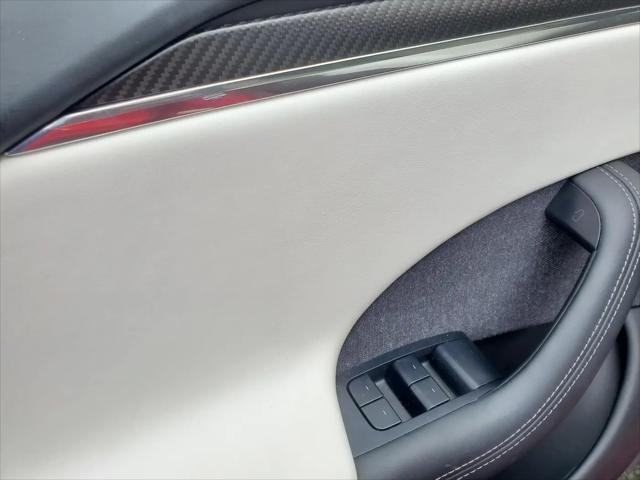 2021 Tesla Model S Plaid Tri Motor All-Wheel Drive
