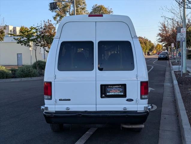 2008 Ford E-150 Commercial