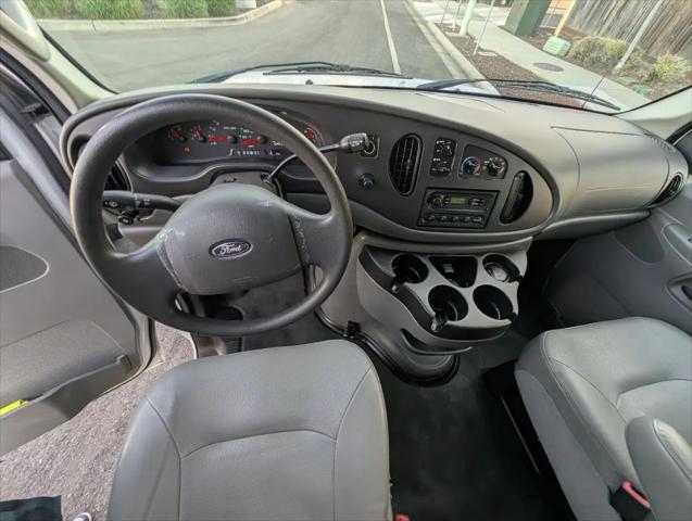 2008 Ford E-150 Commercial