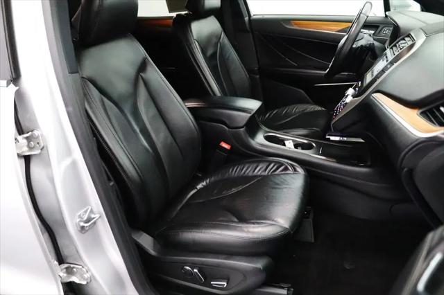 2019 Lincoln MKC Select