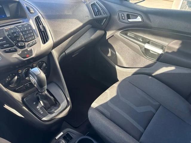 2017 Ford Transit Connect XLT