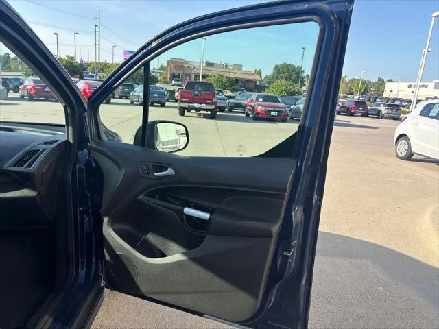 2017 Ford Transit Connect XLT