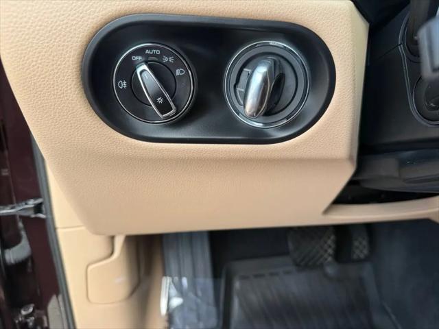 2024 Porsche Macan Macan