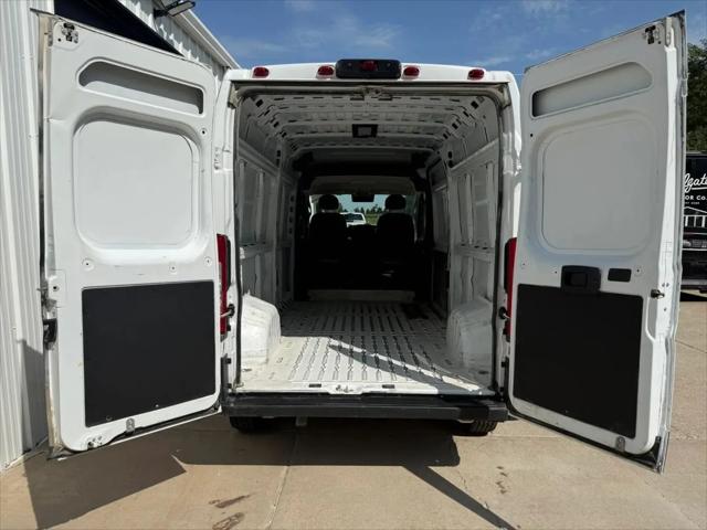 2025 Ram ProMaster 2500 Cargo Van Tradesman High Roof 159 WB w/Pass Seat