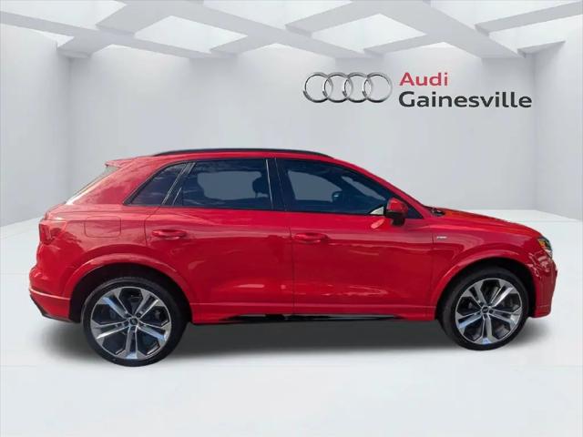2021 Audi Q3 S line Premium