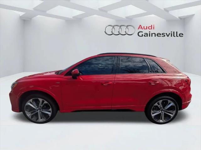 2021 Audi Q3 S line Premium