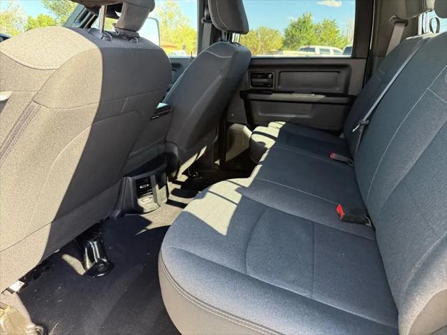 2022 Ram 3500 Tradesman Crew Cab 4x4 8 Box