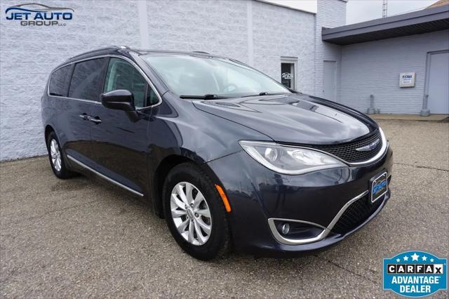 2019 Chrysler Pacifica Touring L for sale near Cambridge, OH