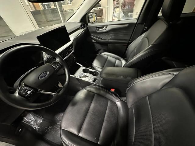 2024 Ford Escape Platinum
