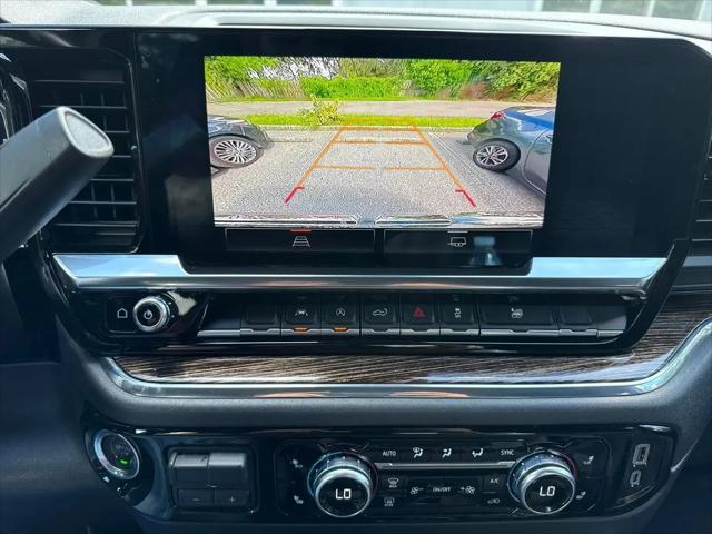 2023 GMC Sierra 1500 4WD Crew Cab Short Box Elevation with 3SB