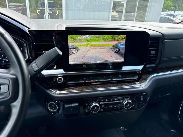 2023 GMC Sierra 1500 4WD Crew Cab Short Box Elevation with 3SB