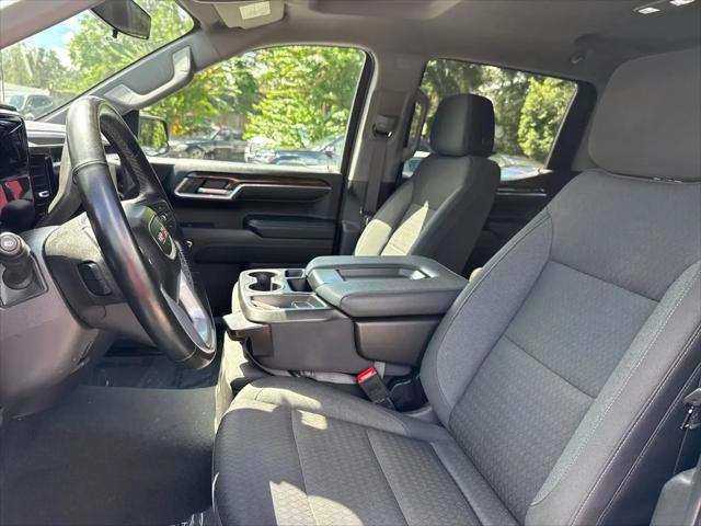 2023 GMC Sierra 1500 4WD Crew Cab Short Box Elevation with 3SB