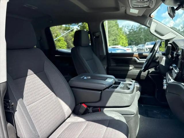2023 GMC Sierra 1500 4WD Crew Cab Short Box Elevation with 3SB