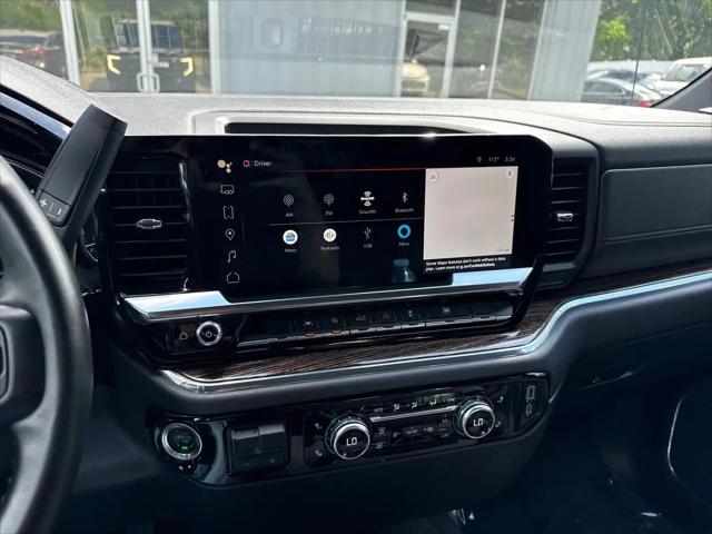 2023 GMC Sierra 1500 4WD Crew Cab Short Box Elevation with 3SB