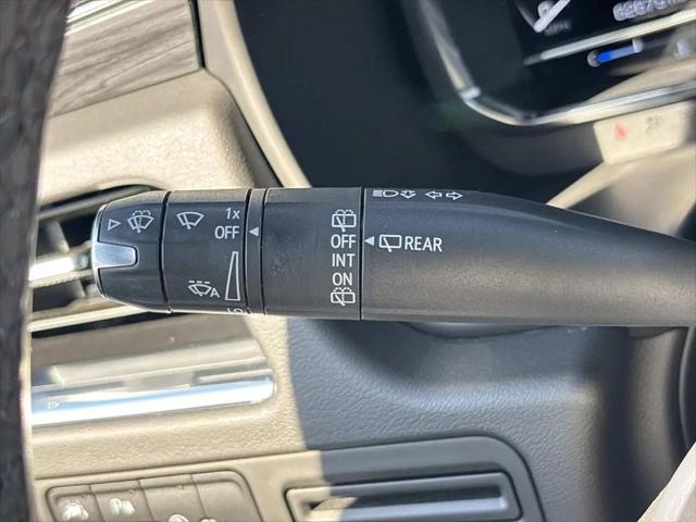 2024 GMC Yukon 4WD SLT