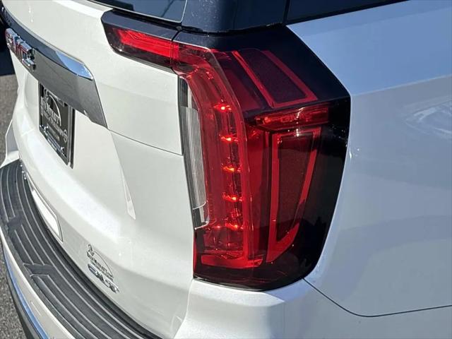 2024 GMC Yukon 4WD SLT