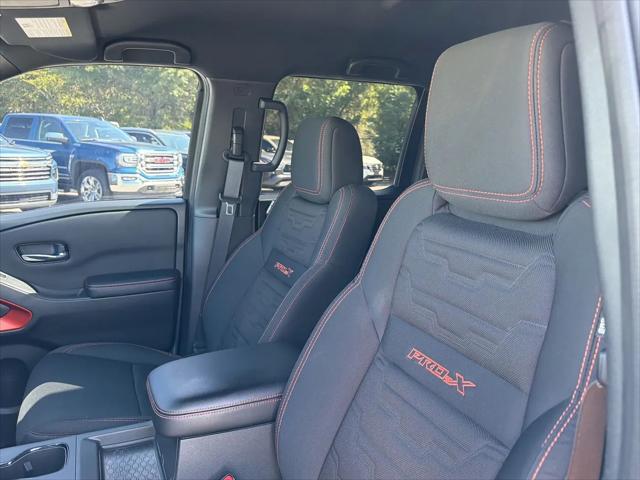 2025 Nissan Frontier Crew Cab PRO-X 4x2