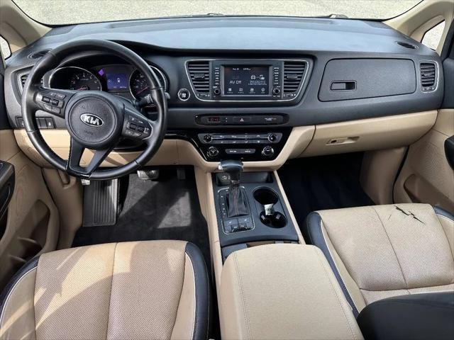 2018 Kia Sedona LX