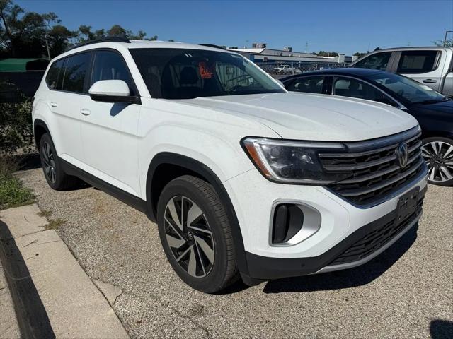 2025 Volkswagen Atlas 2.0T SE w/Technology for sale in Grand Rapids, MI